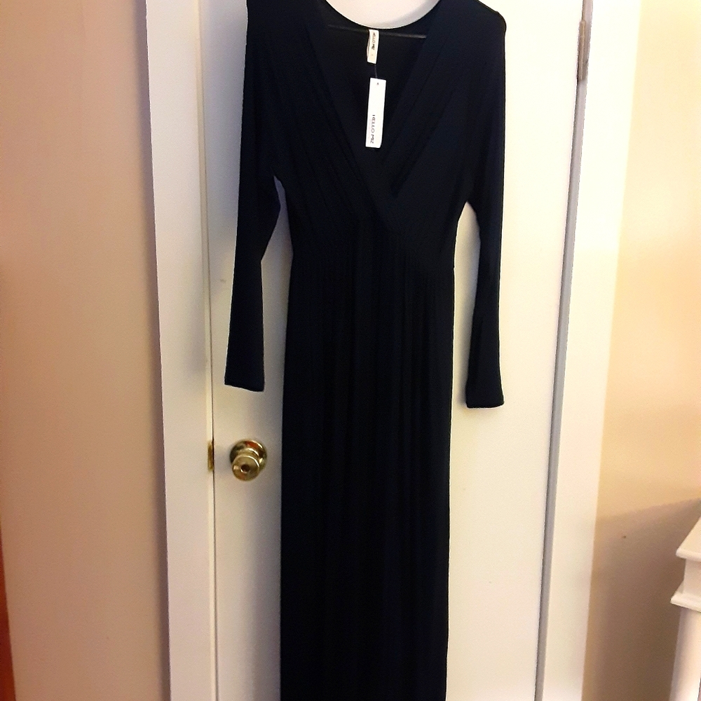 Hello MIZ maternity dress